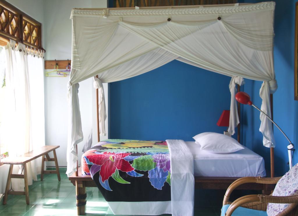 Bebek Biru Hotel ซิเดอมัน ภายนอก รูปภาพ